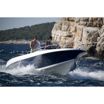 Otevřený laminátový člun Atlantic Marine - Open 670