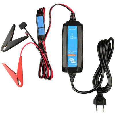 Chytrá nabíječka baterií BlueSmart 6V/12V - 1,1A IP65+DC konektor