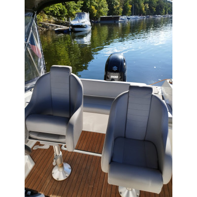 Sun Cruiser 655 (2017) s motorem Suzuki DF 200 Ap (2018) a přívěsem