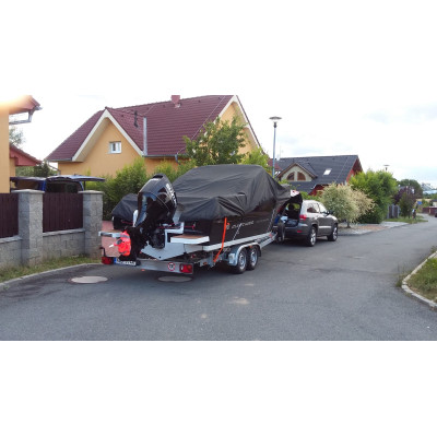 Sun Cruiser 655 (2017) s motorem Suzuki DF 200 Ap (2018) a přívěsem