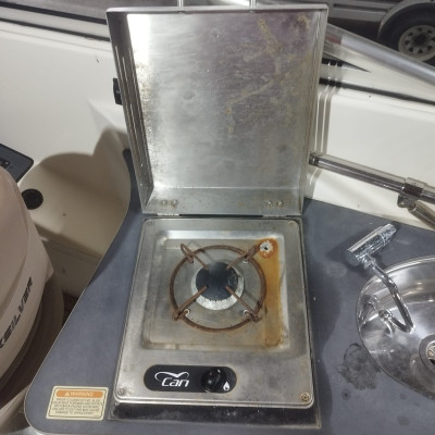 Loď Quicksilver Active 805 (2016) – bez motoru, s přívěsem 3500 kg