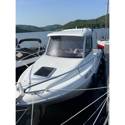 Loď SAVER 590 Cabin Fisher + motor Yamaha F100LB + přívěs